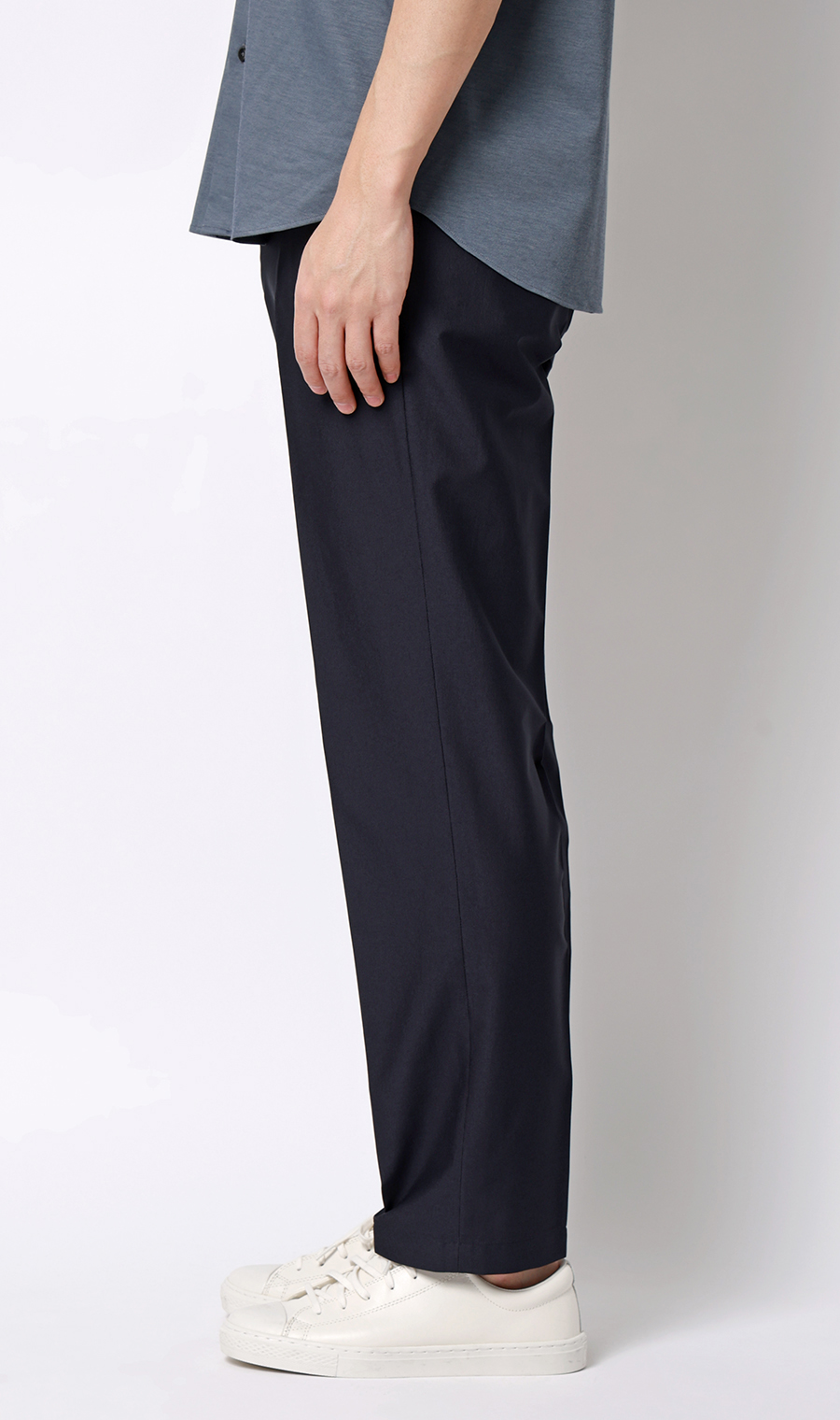 スタイリッシュスラックス【超軽量】【TEXBRID】【セットアップ着用可】【裾上げ済み】 ネイビー M