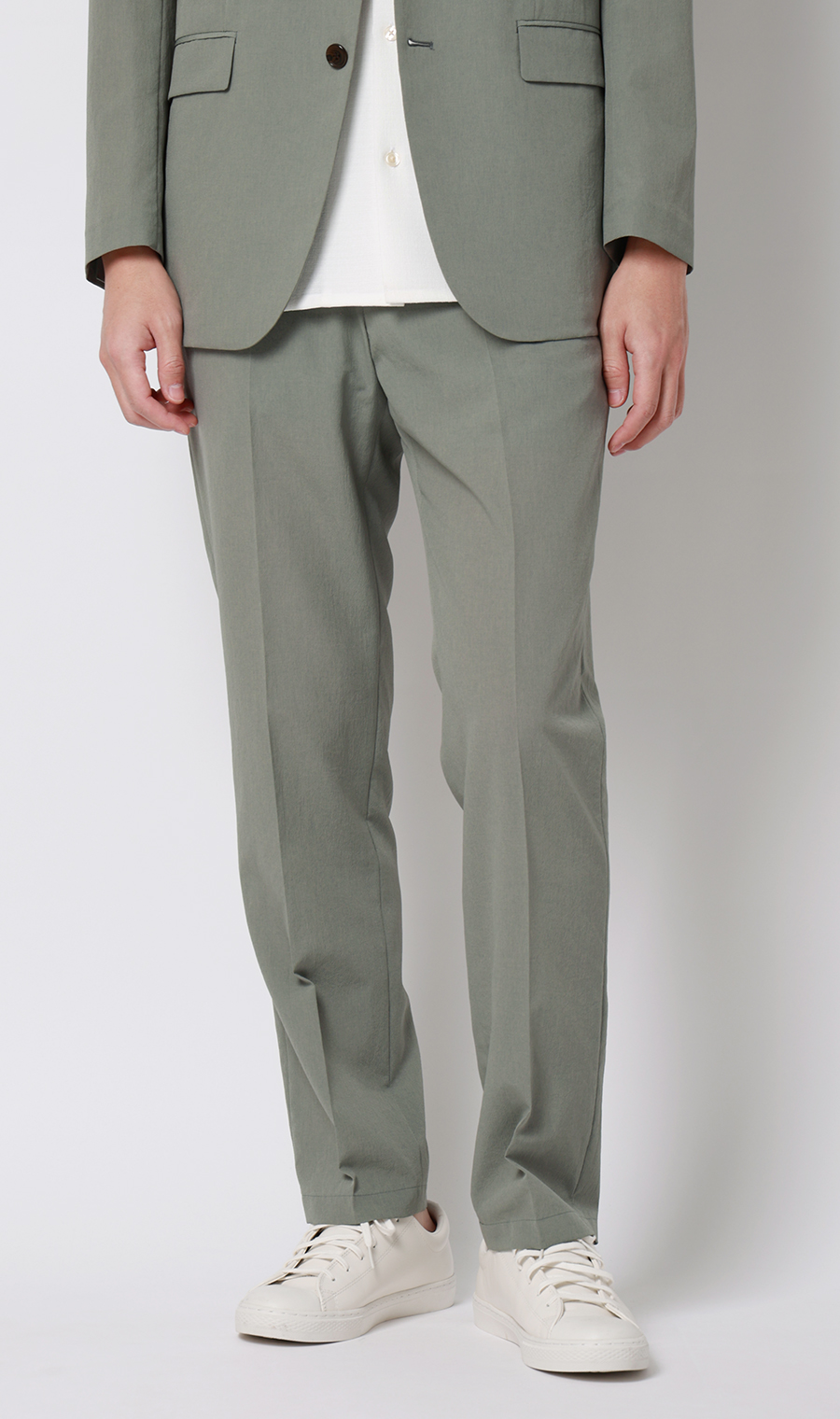 スタイリッシュスラックス【超軽量】【セットアップ着用可】【裾上げ済み】 グリーン M