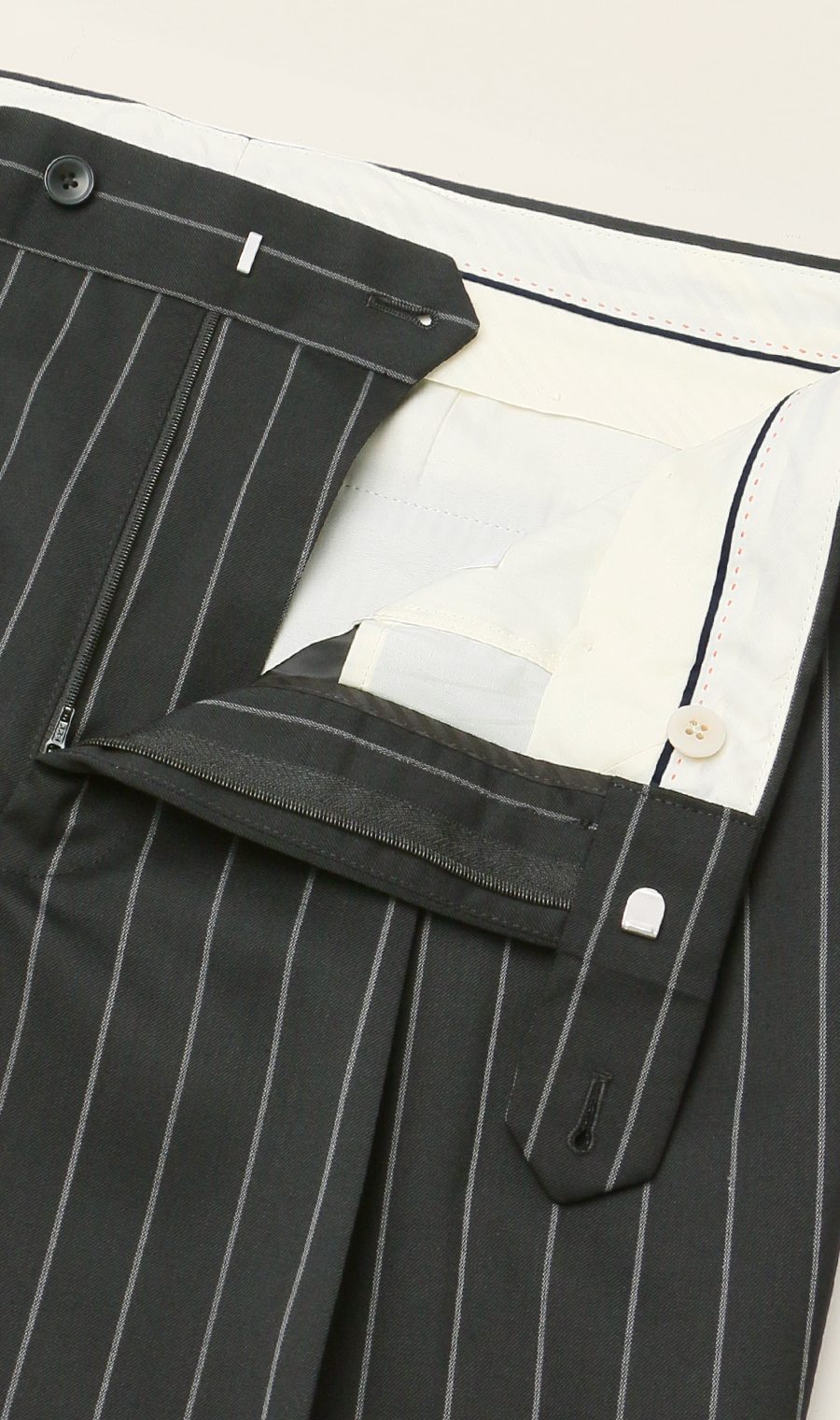 ツープリーツパンツ【セットアップ着用可】 ブラック S