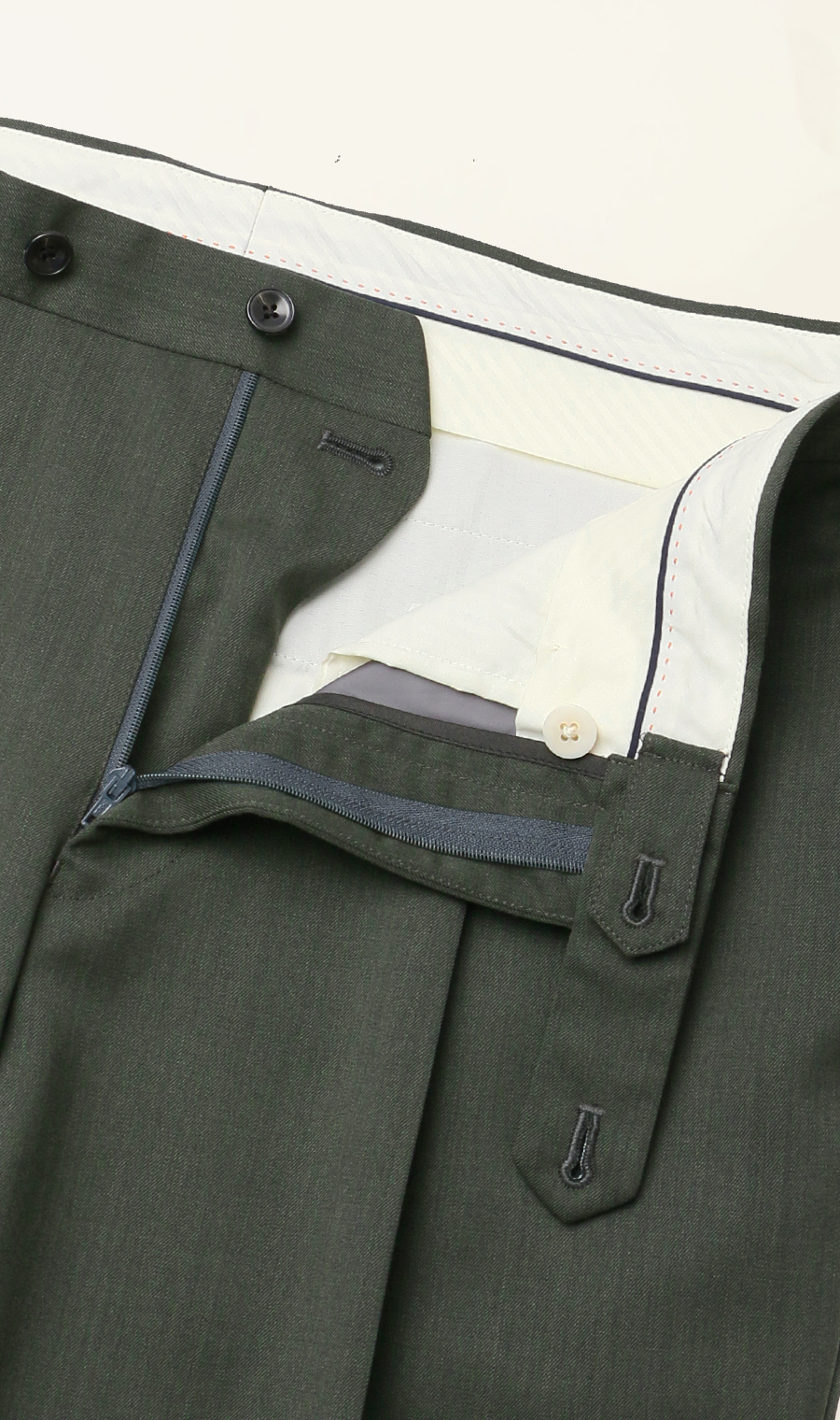 ワンプリーツテーパードパンツ【セットアップ着用可】 グリーン S