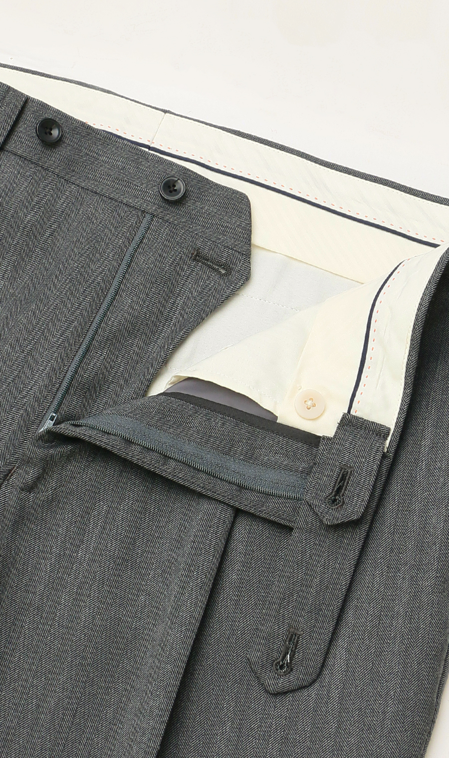 ワンプリーツテーパードパンツ【セットアップ着用可】 グレー S