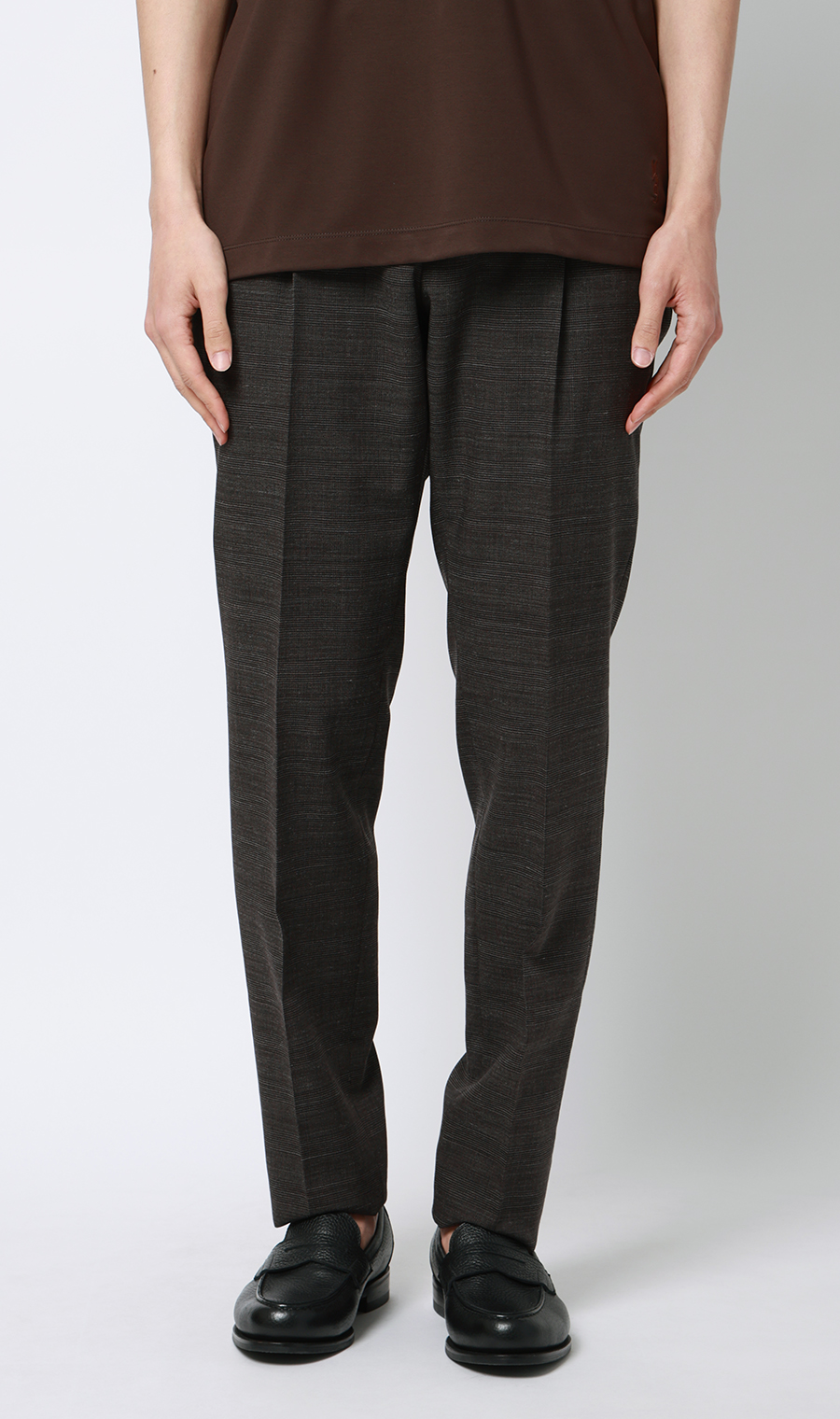 ワンプリーツテーパードパンツ【セットアップ着用可】 ブラウン S