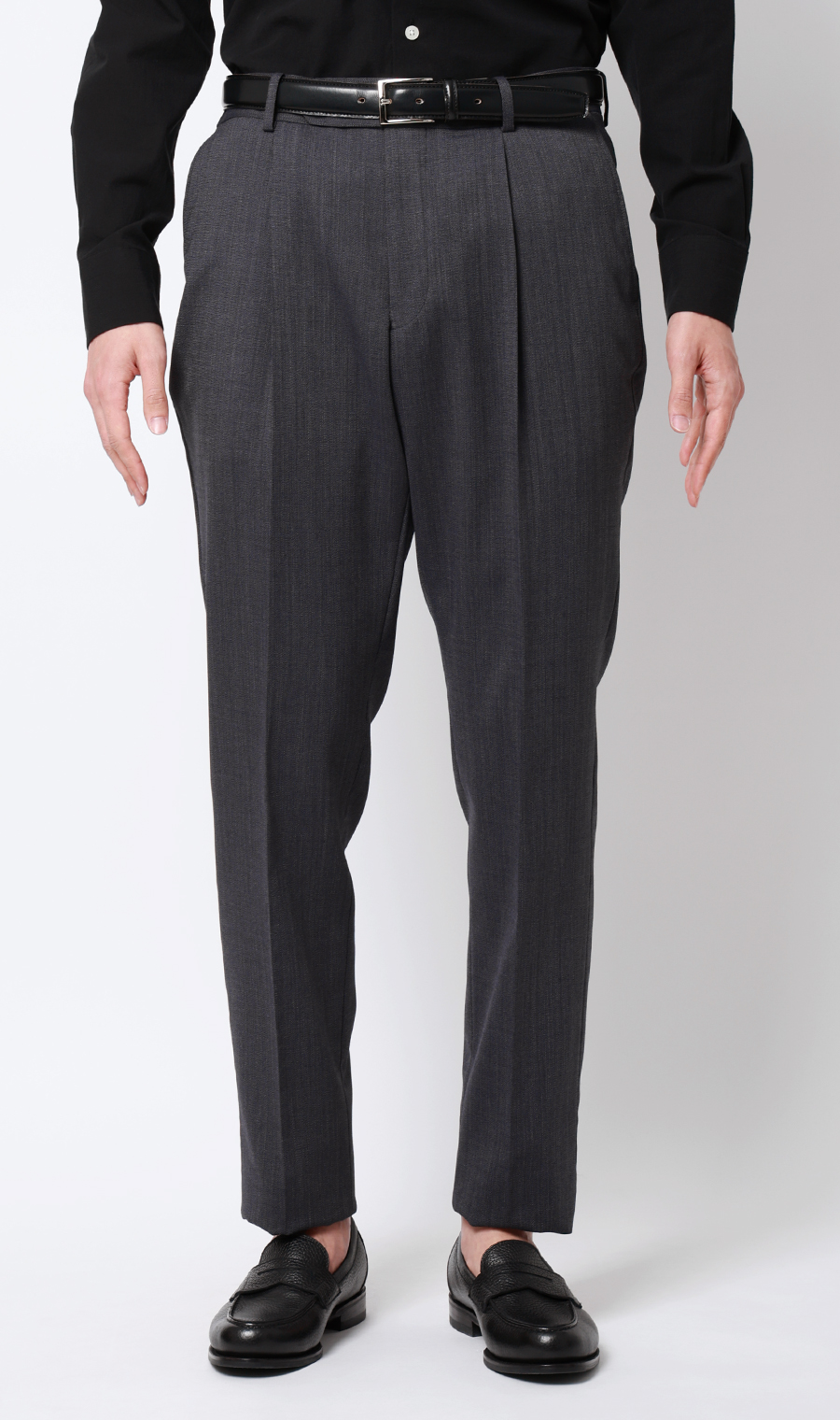 ワンプリーツテーパードパンツ【セットアップ着用可】 グレー S