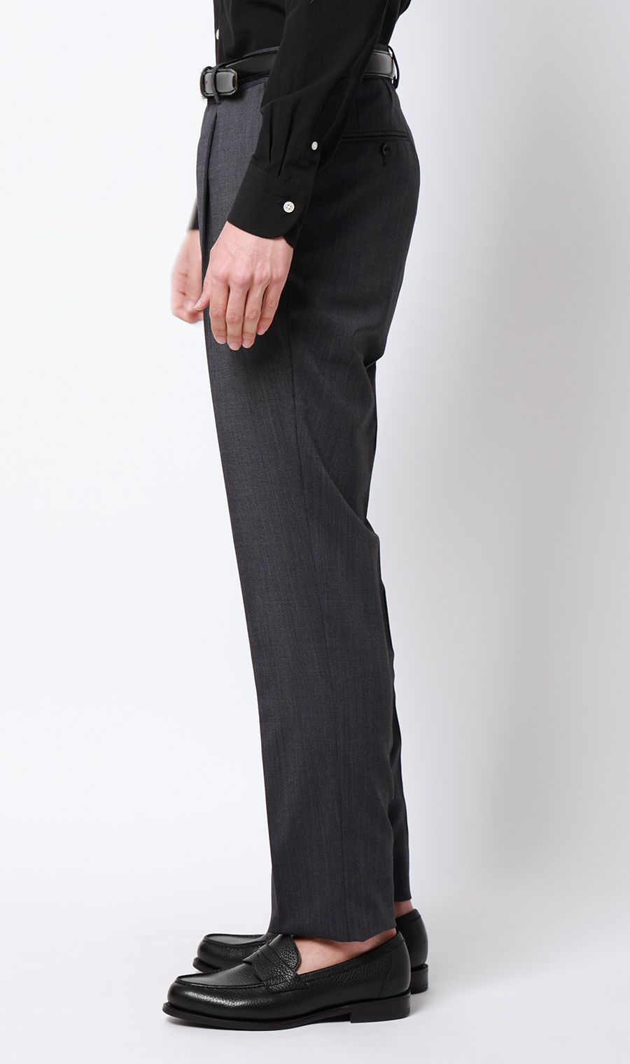 ワンプリーツテーパードパンツ【セットアップ着用可】 グレー S