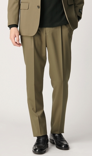 アウトタックテーパードパンツ《セットアップ着用可》