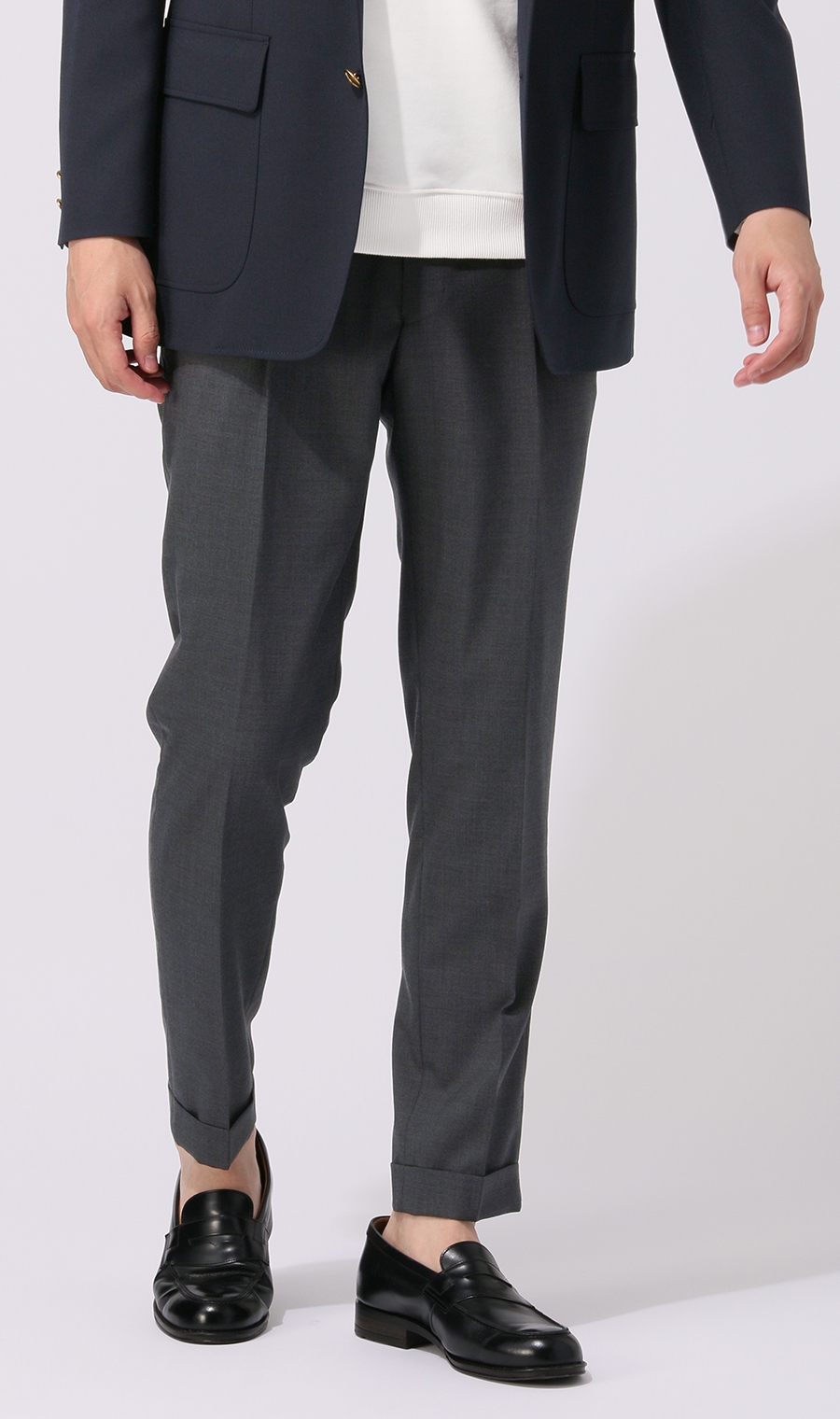 ワンタックテーパードパンツ《裾上げ済み》 チャコール S