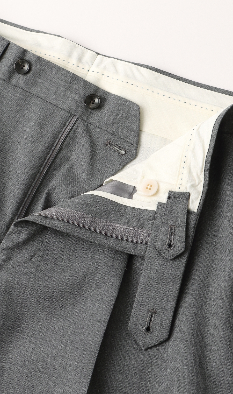 ワンタックテーパードパンツ《裾上げ済み》 グレー S