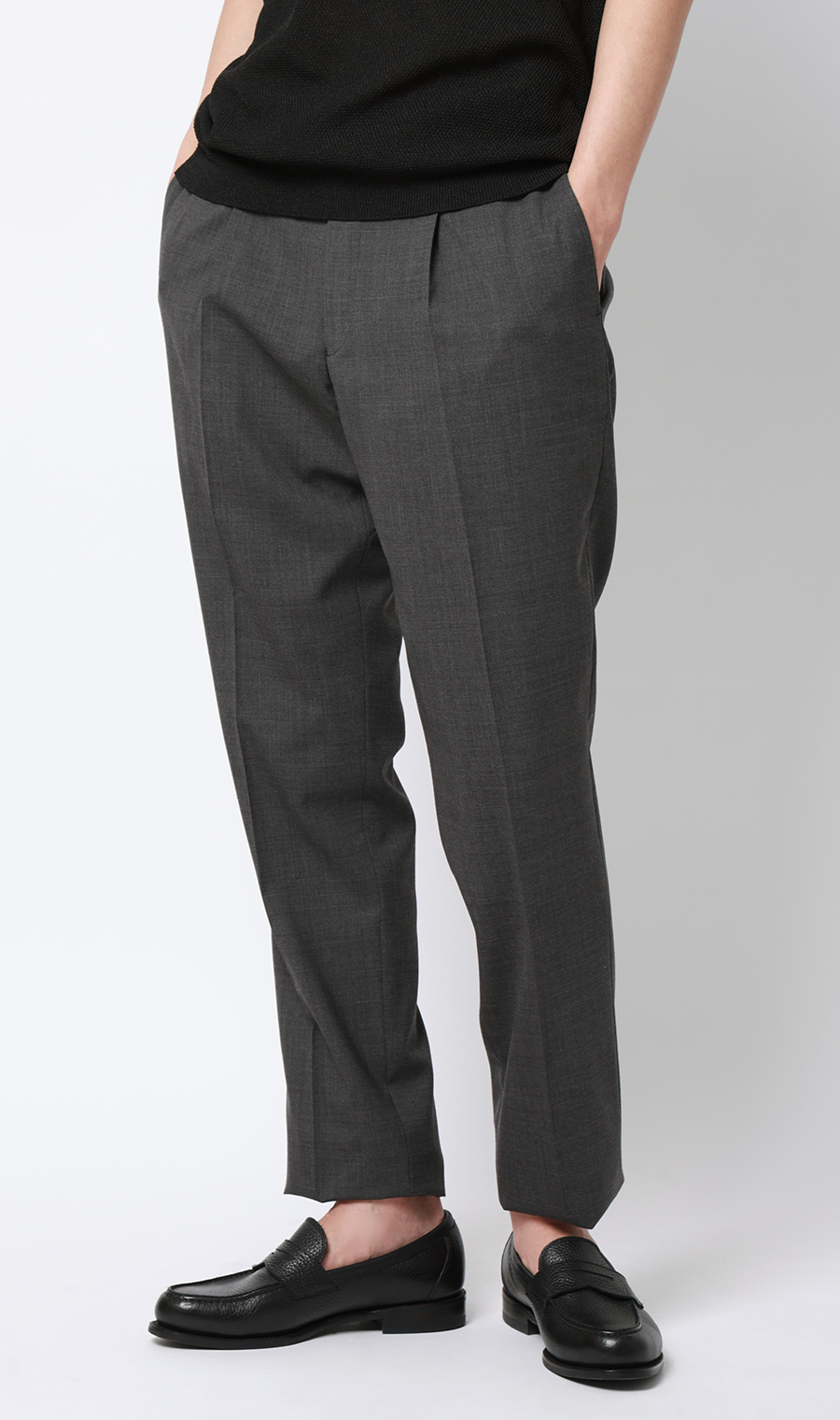 ワンプリーツテーパードパンツ グレー S