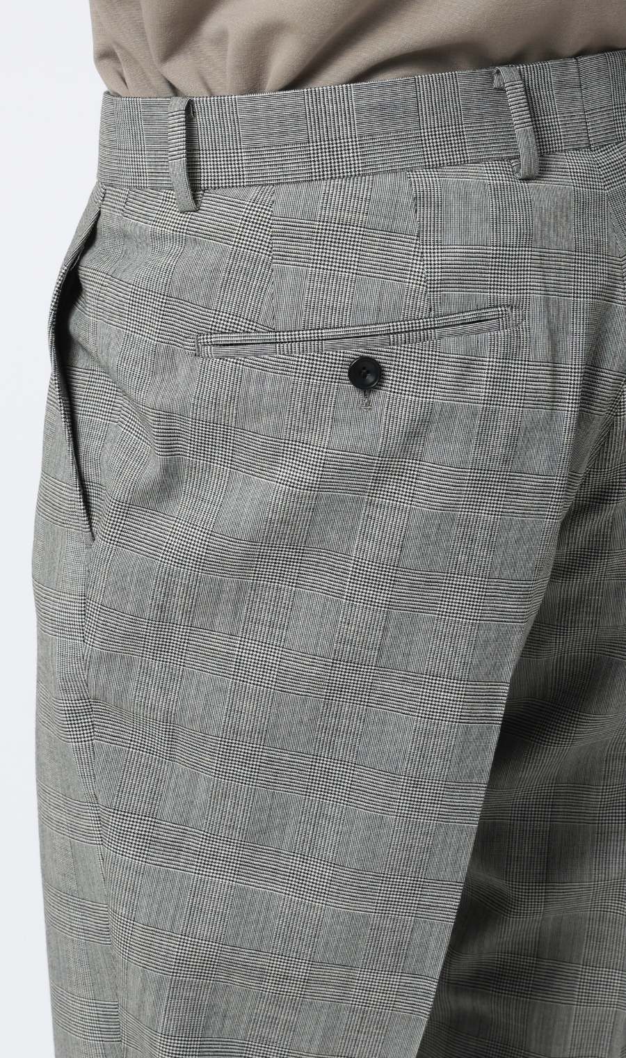 ワンプリーツテーパードパンツ【Plastics Smart】 グレー S