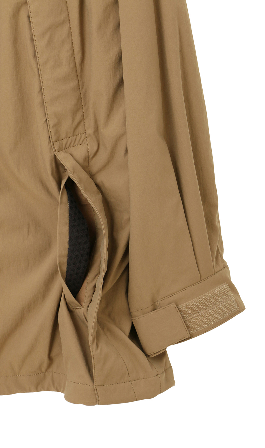 インサレーションフーデットハーフコート ベージュ S