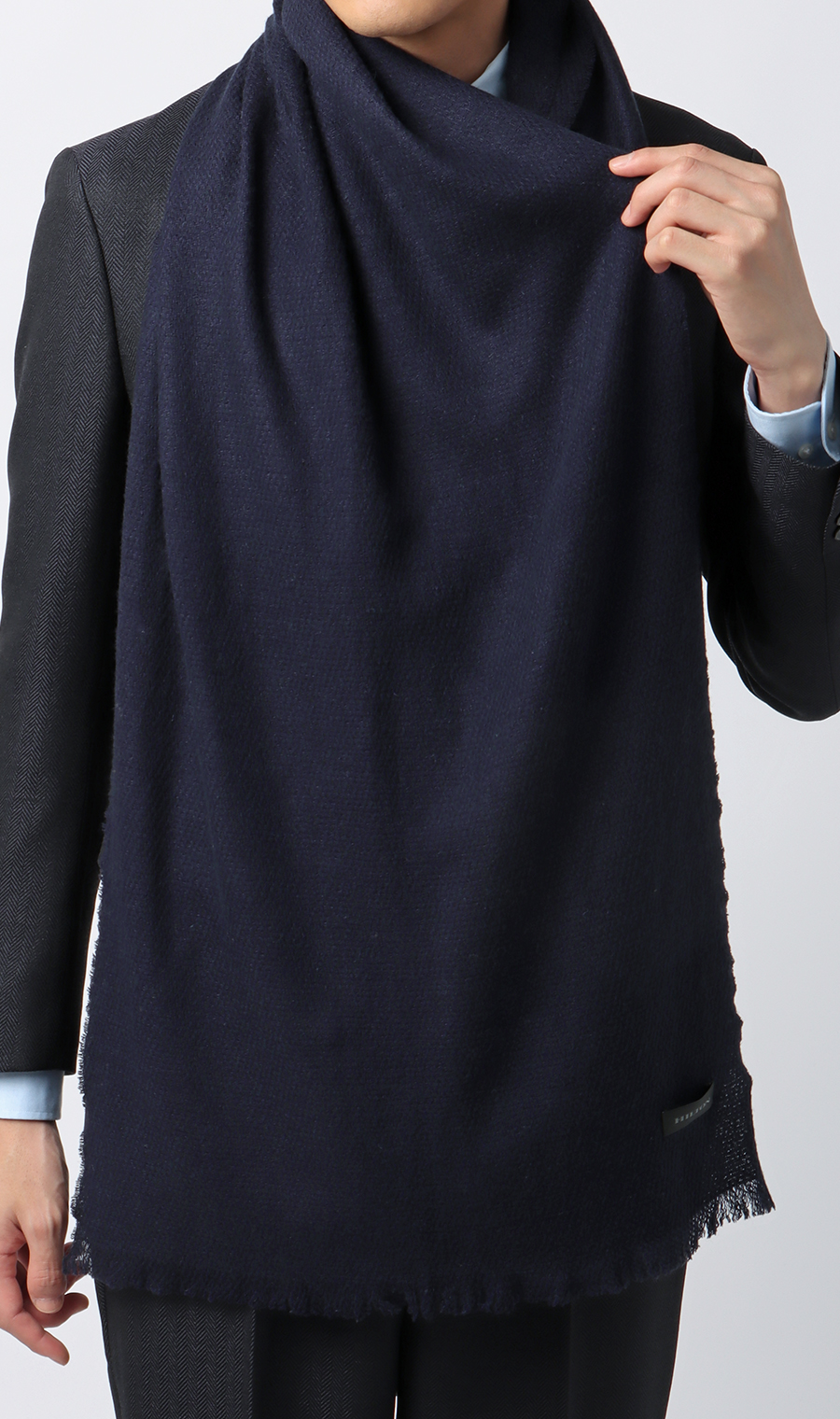 エアリーレーヨンマフラー ネイビー 0