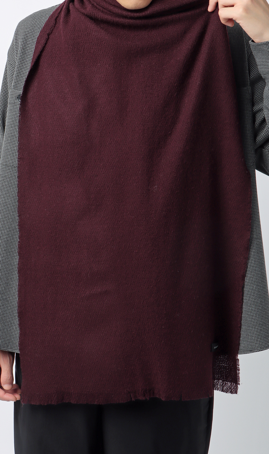 エアリーレーヨンマフラー ワイン 0