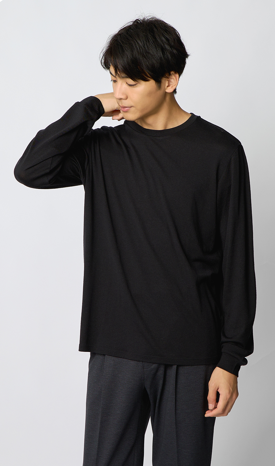 クルーネックロングTシャツ ブラック S