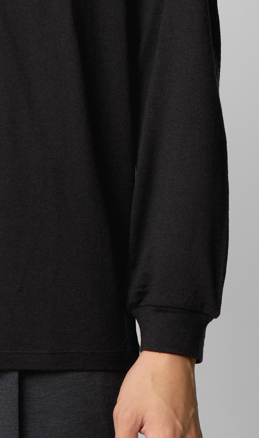 クルーネックロングTシャツ ブラック S