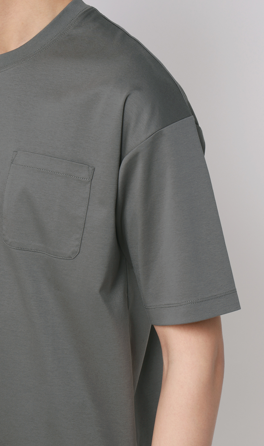 ■形態安定Tシャツ【＃すご】【WEB限定】 チャコール S