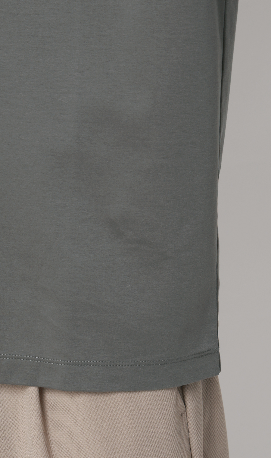 ■形態安定Tシャツ【＃すご】【WEB限定】 チャコール S