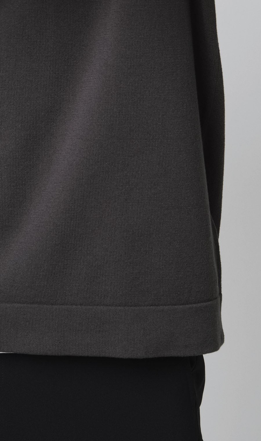 洗えるニットTシャツ【#すご】 チャコール M