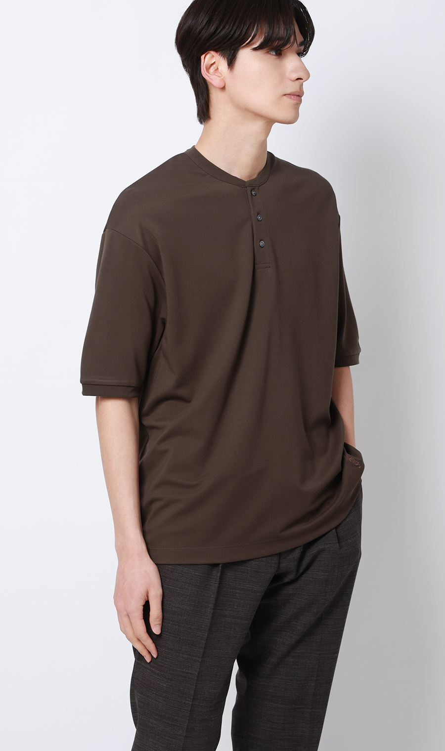 ポンチヘンリーネックTシャツ ブラウン S