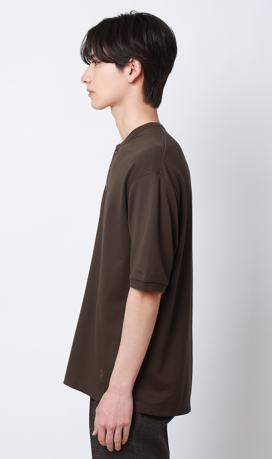 ポンチヘンリーネックTシャツ ブラウン S