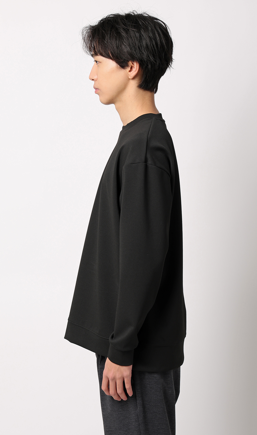 ゼロプレッシャーポンチクルーネックＴシャツ【長袖】 ブラック S