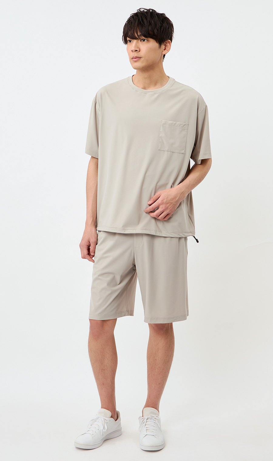 新品タグ付き M'S GRACY 半袖 白色Tシャツとポーチセット M'S GRACY（Tシャツ(半袖/袖なし) ・ ホワイト/白色系）のフリマ