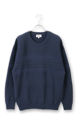 クルーネックセーター