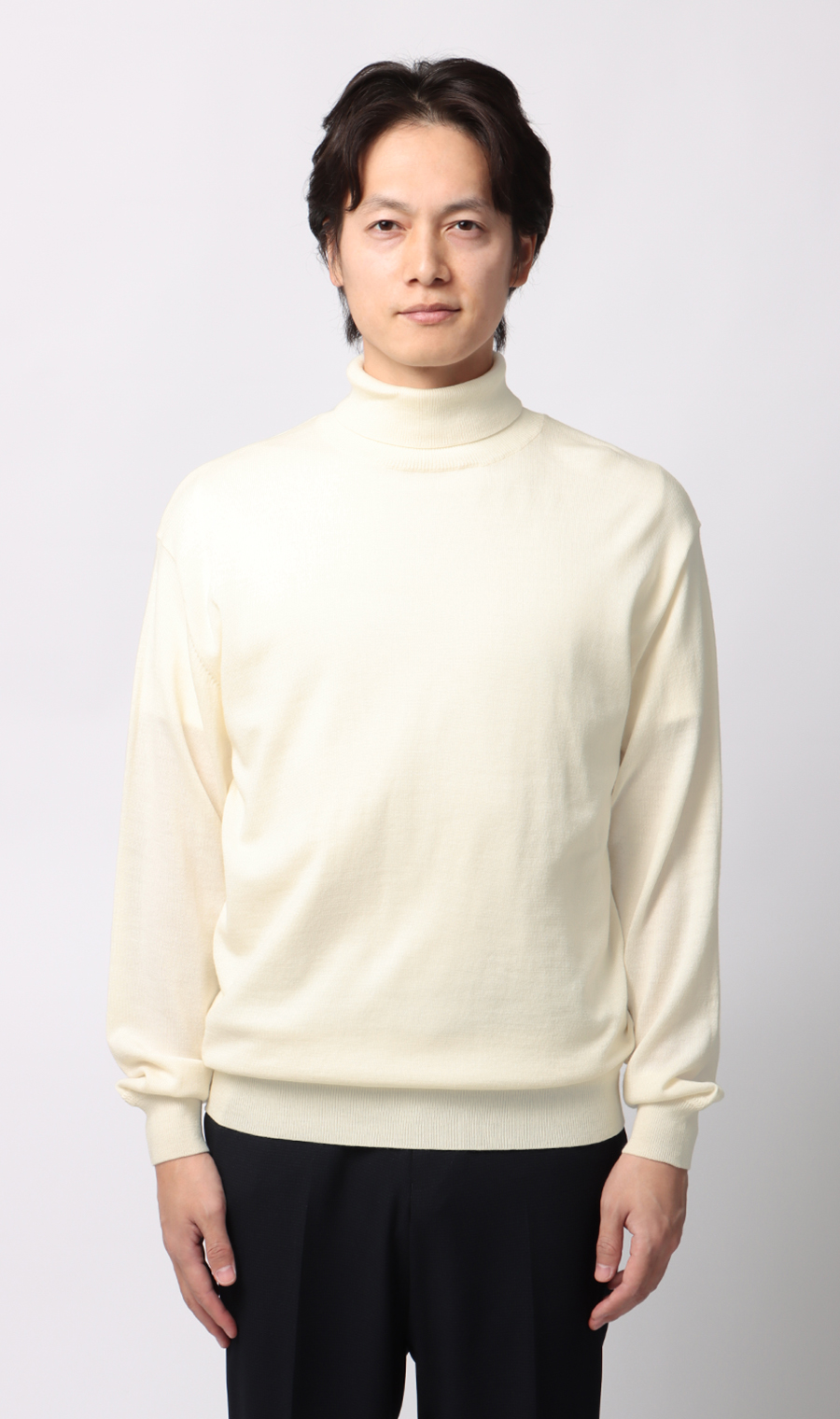タートルネックセーター【毛玉CLEAR】【＃すごセーター】 オフ S