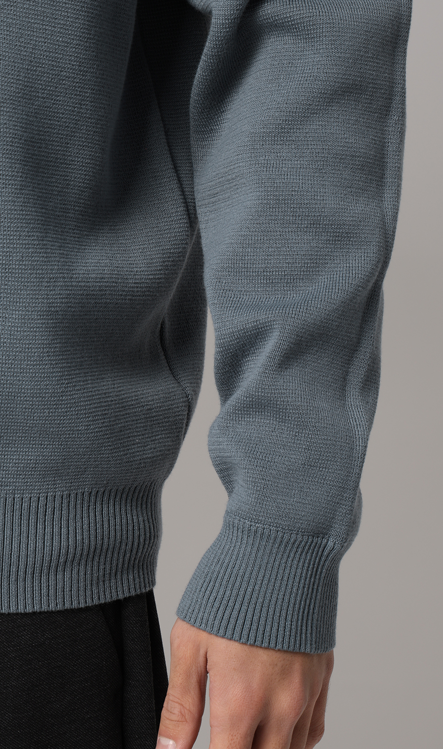 クルーネックニット【CONTROLα】 ブルー M