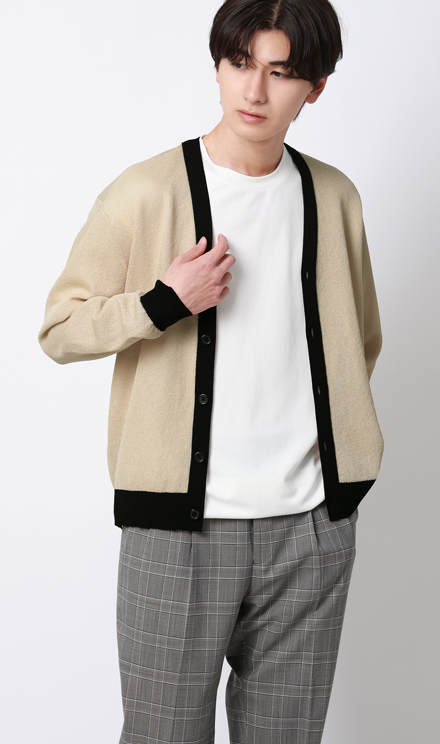 Ｖネックカーディガン【レーヨン混】 ベージュ S