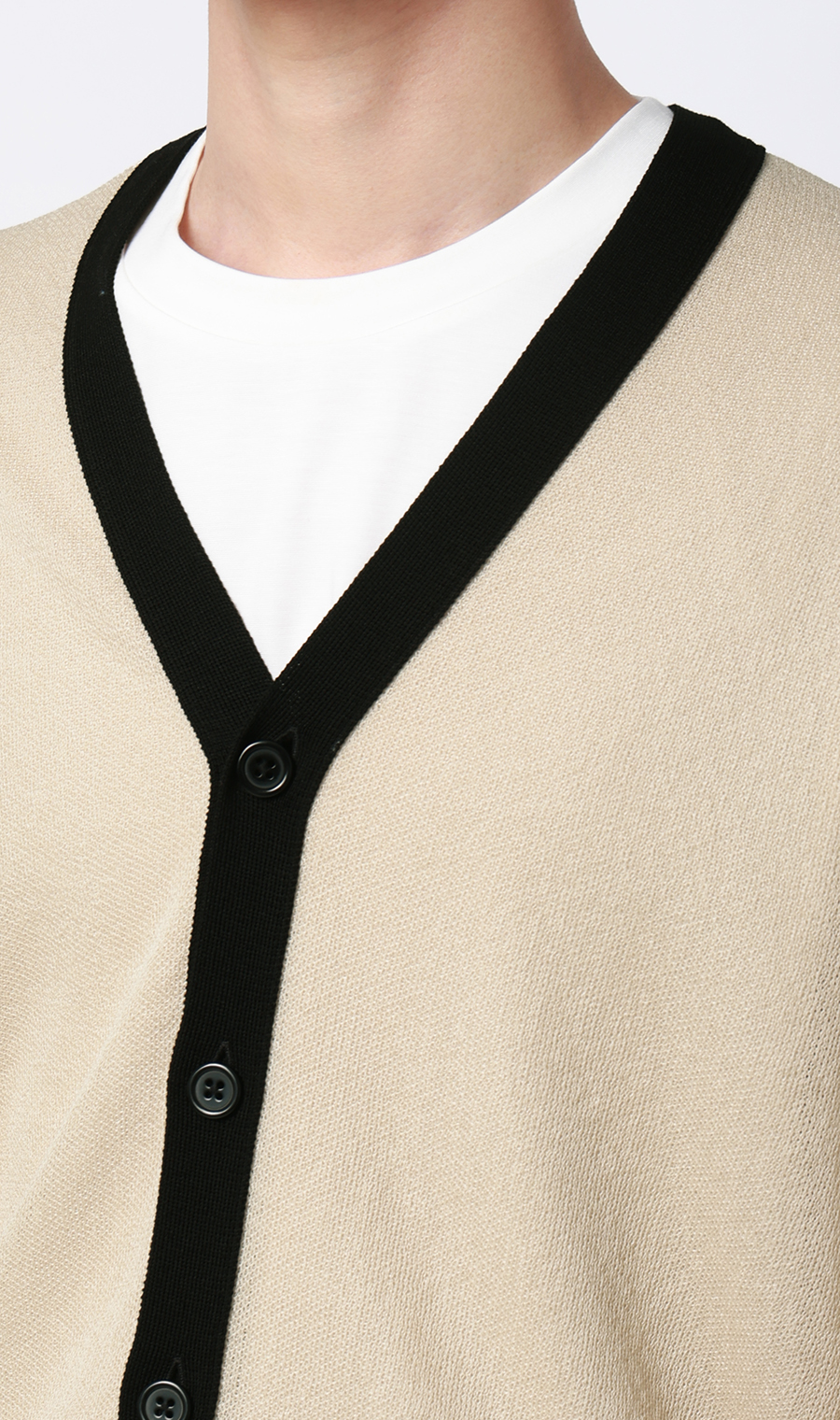 Ｖネックカーディガン【レーヨン混】 ベージュ S