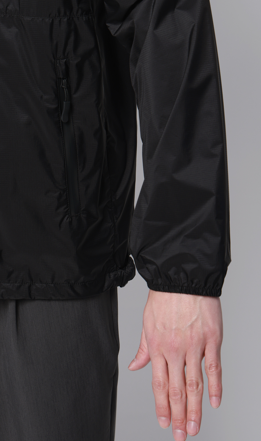 ポケッタブルフードジャケット【軽量】 ブラック S