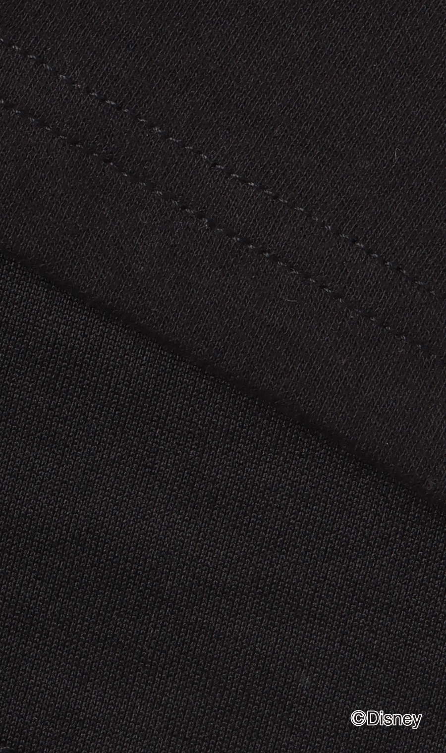 《男女兼用》クルーネック長袖Tシャツ《Disney》 ブラック S