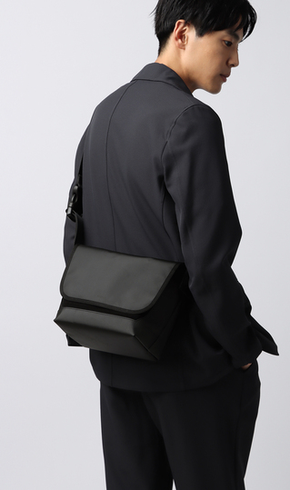 かぶせショルダーバッグ【RAIZON】 (YRA4020) | ACTIBIZ | 紳士服