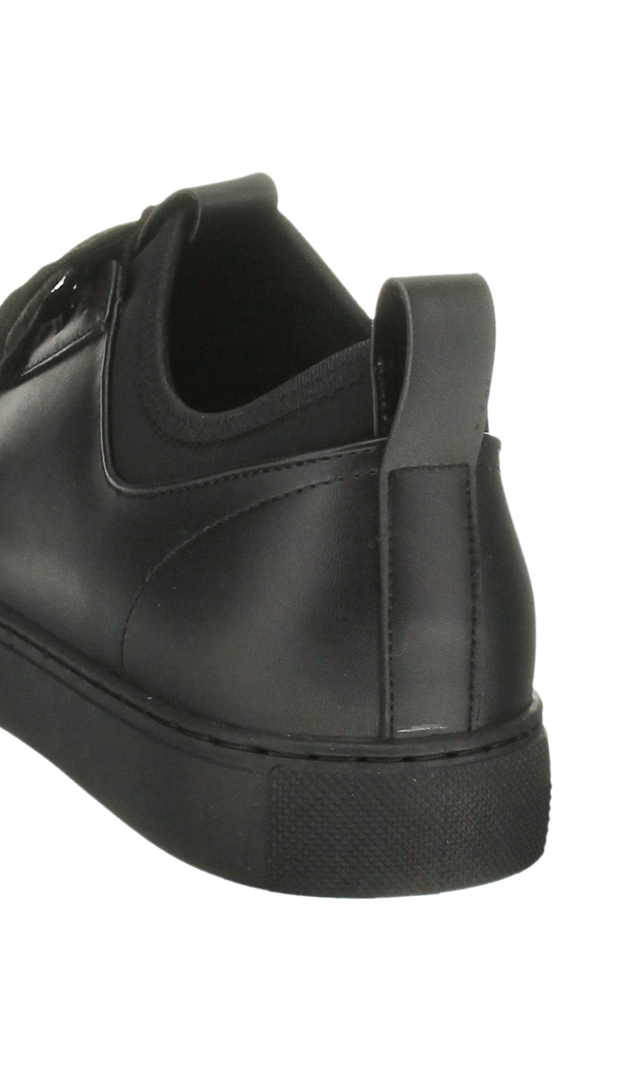 ■ゼロプレッシャースニーカー ブラック SS