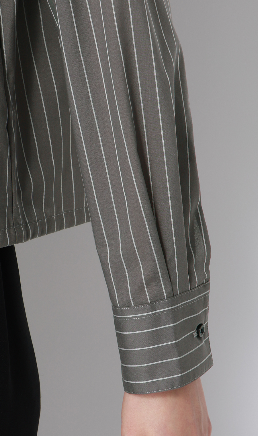 ドロストヘムシャツジャケット【長袖】 チャコール M