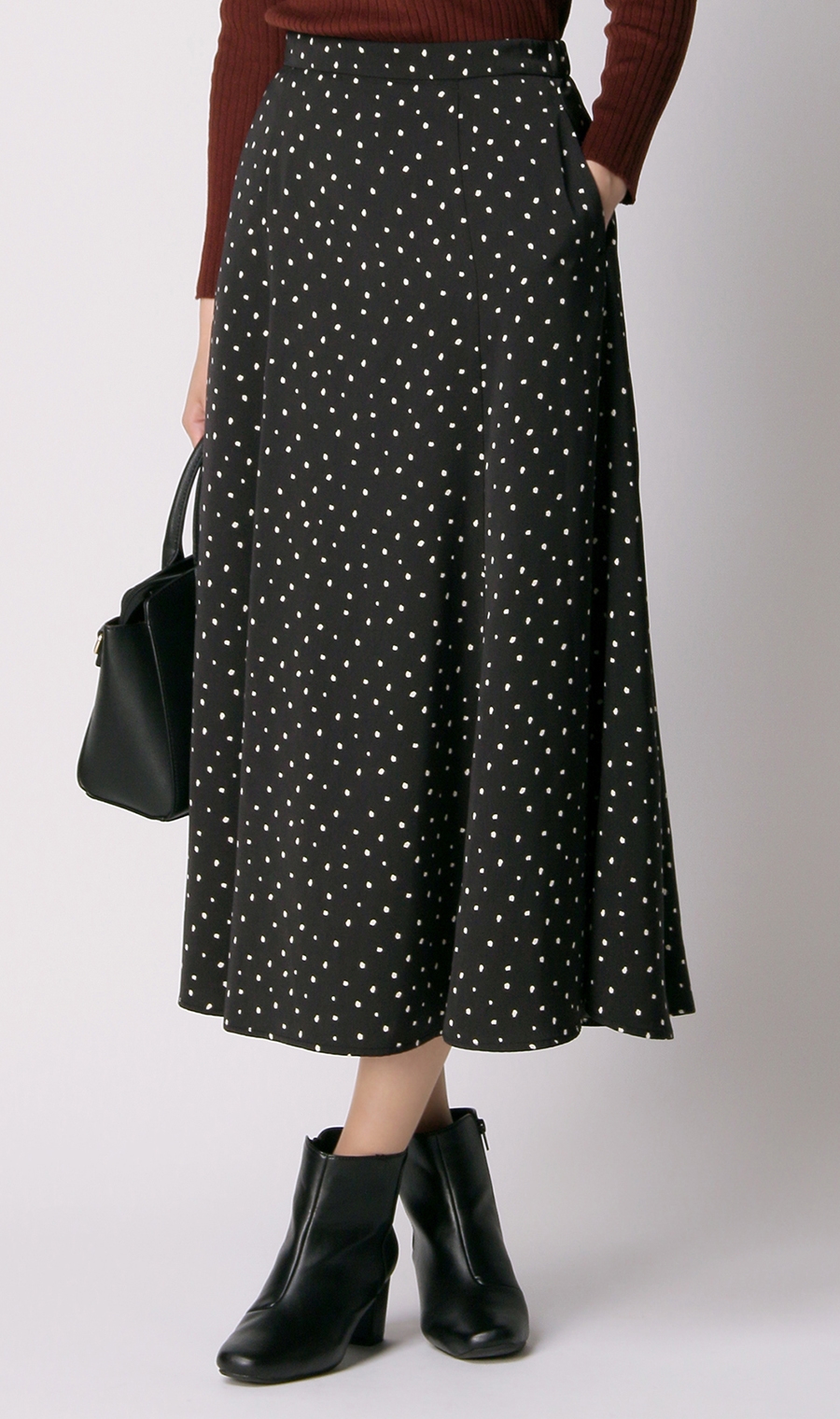 ロングフレアスカート《セットアップ着用可》 ブラック M