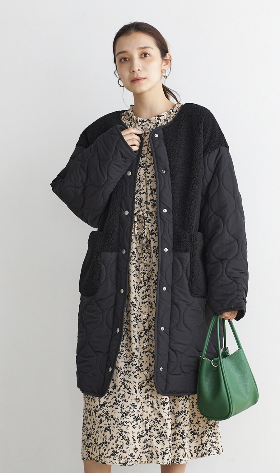 ■切替ボアノーカラーロングキルトコート［WEB限定］ ブラック L