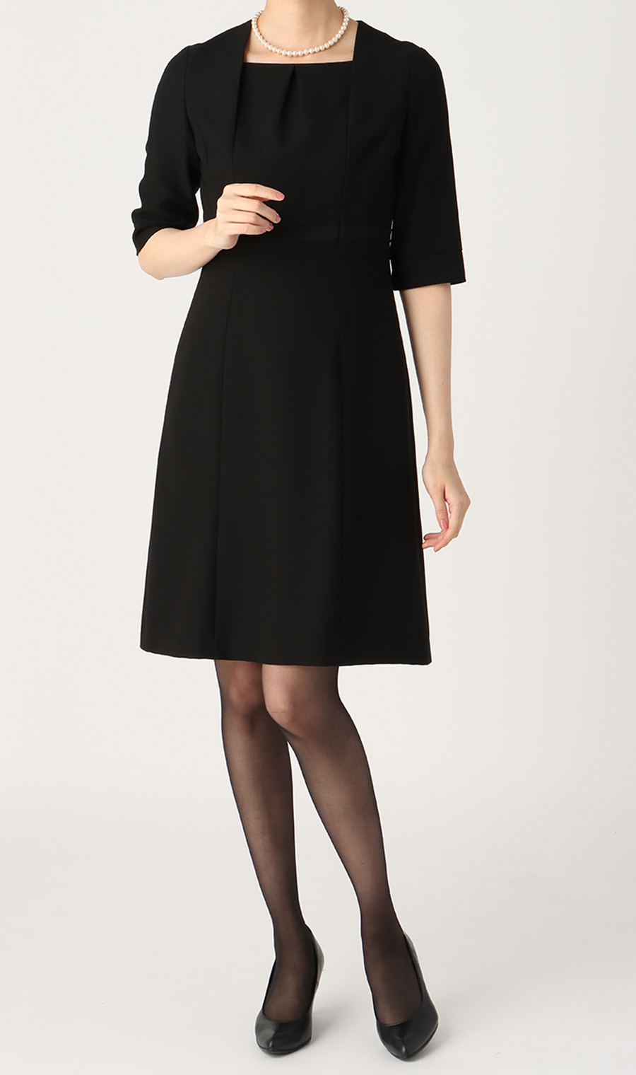 ノーカラーアンサンブル《クイーン》 ブラック 17