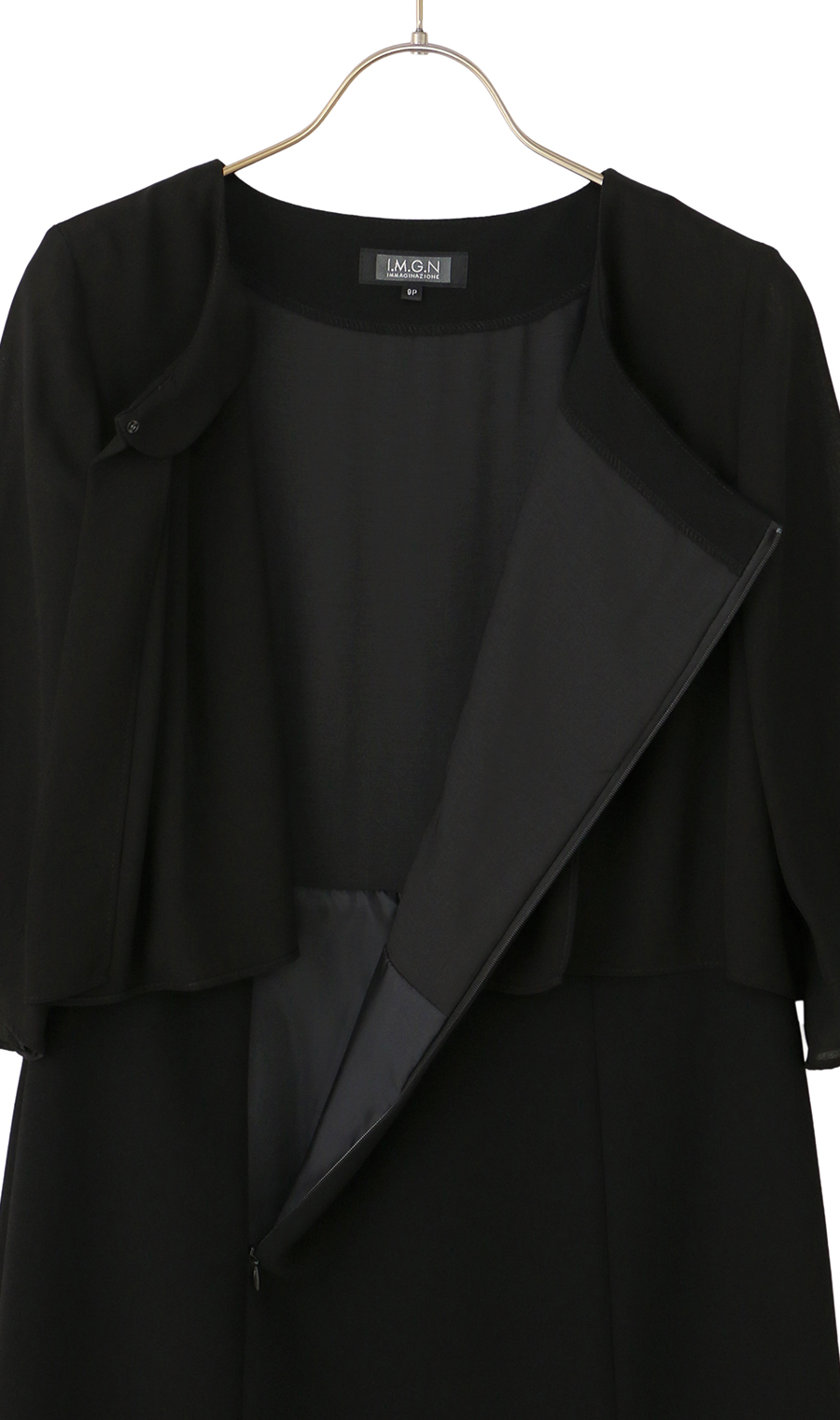 No-collar chiffon ruffle ensemble [petite size] [washable] Black 9P