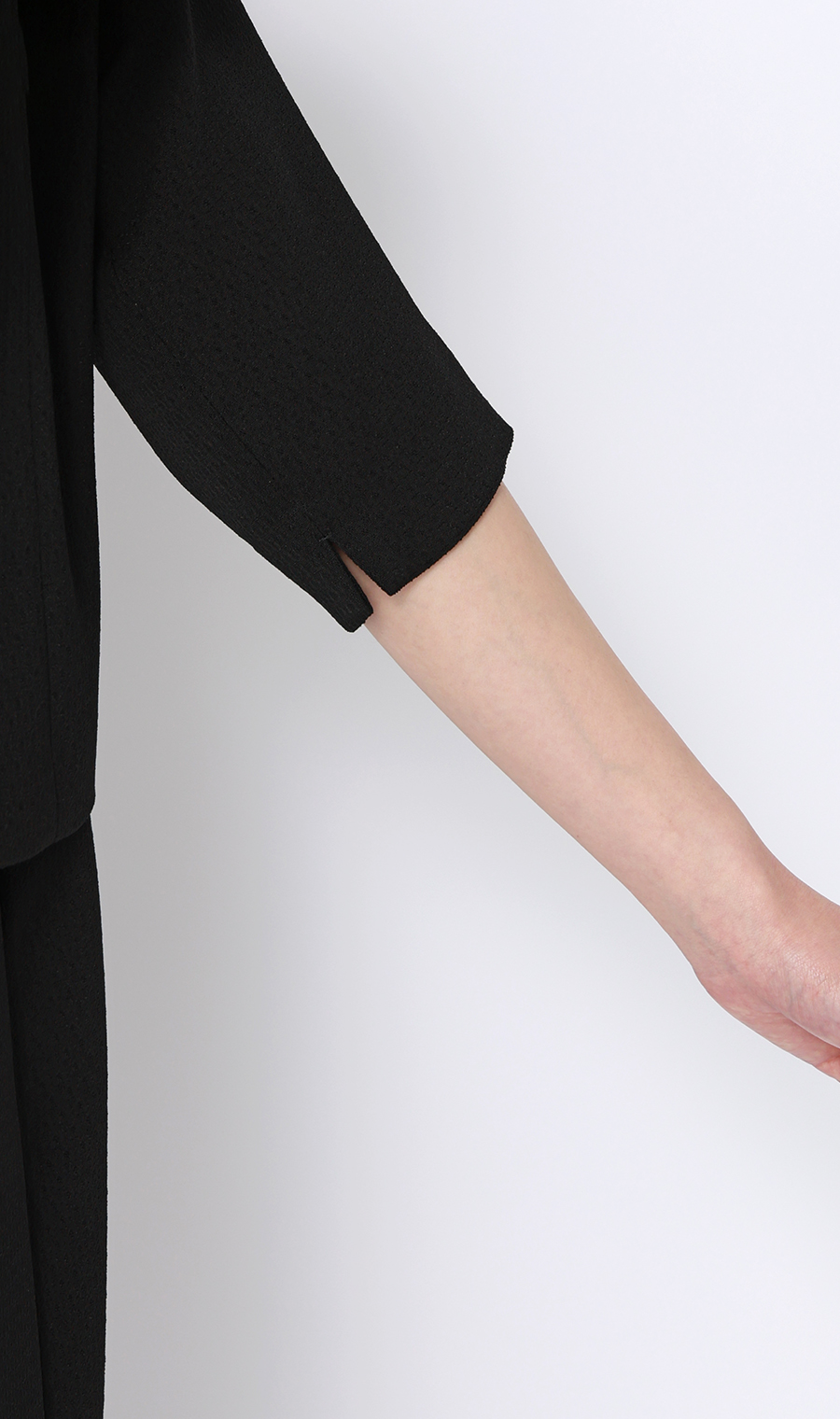 タックフリルカラーアンサンブル【前開き】【米沢織】 ブラック 9号