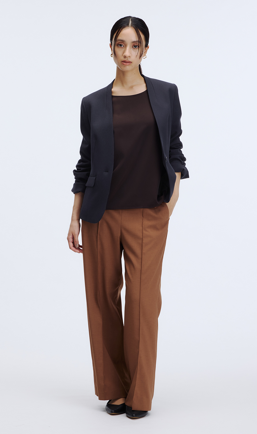 【美品】narifuri スーツ セットアップ L 濃紺 ジャージ素材 AOYAMA 【洋服の青山】セットアップ可 テーラードジャケット