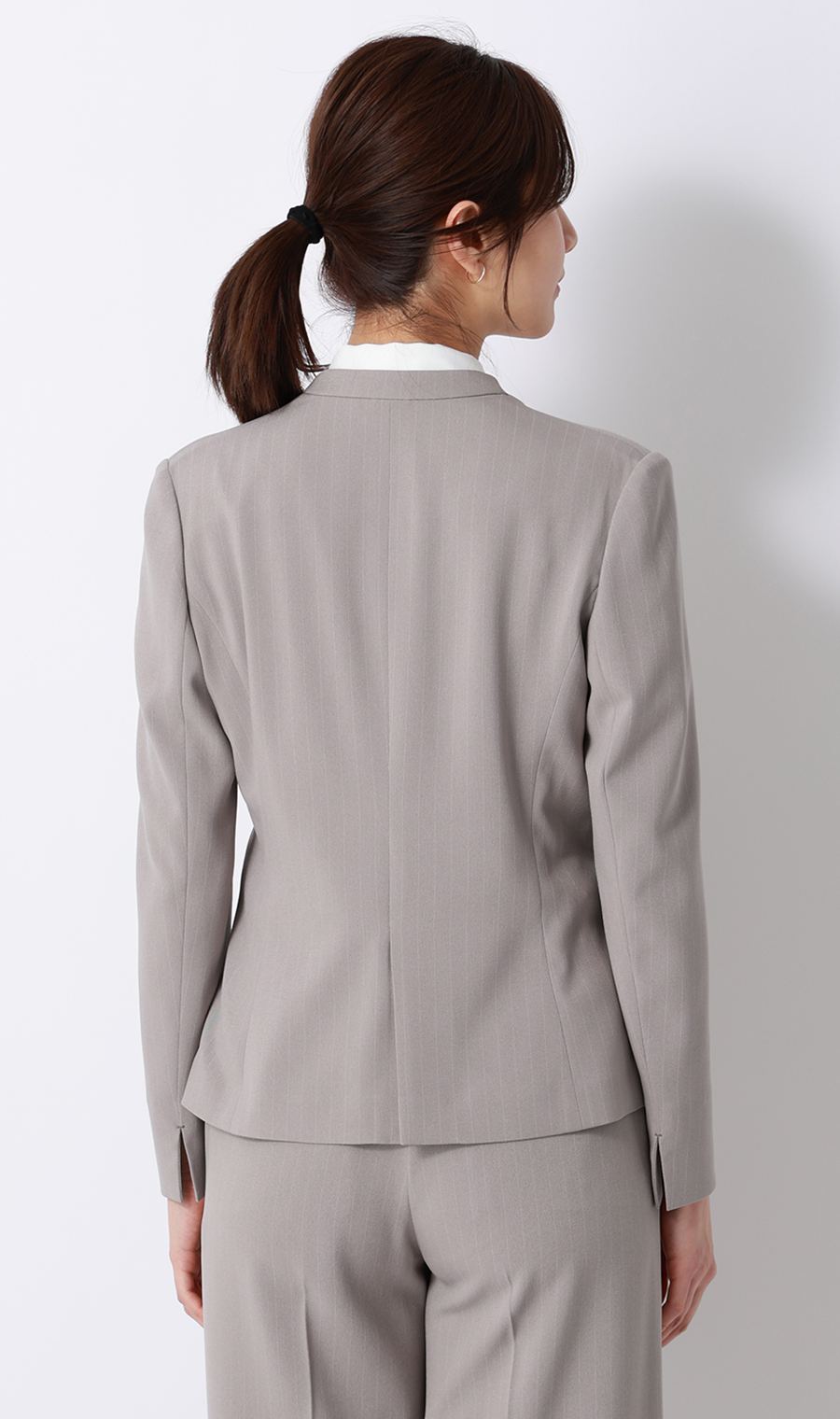 1ボタンVカラージャケット【美ジ楽スーツ】【涼】【COOLMAX】【セットアップ着用可】 ライトグレー 5号