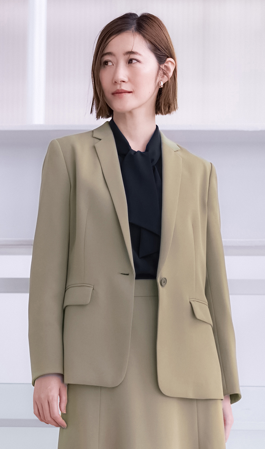 テーラードジャケット【セットアップ着用可】 ベージュ 11号