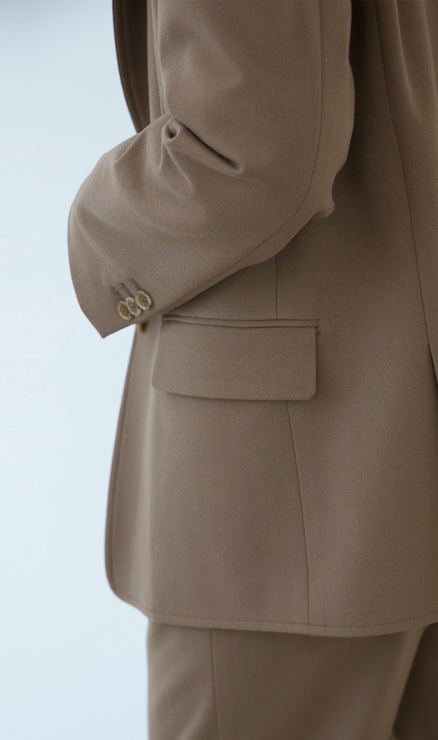 2ボタンテーラードジャケット《セットアップ着用可》《WEB限定》 ブラウン M