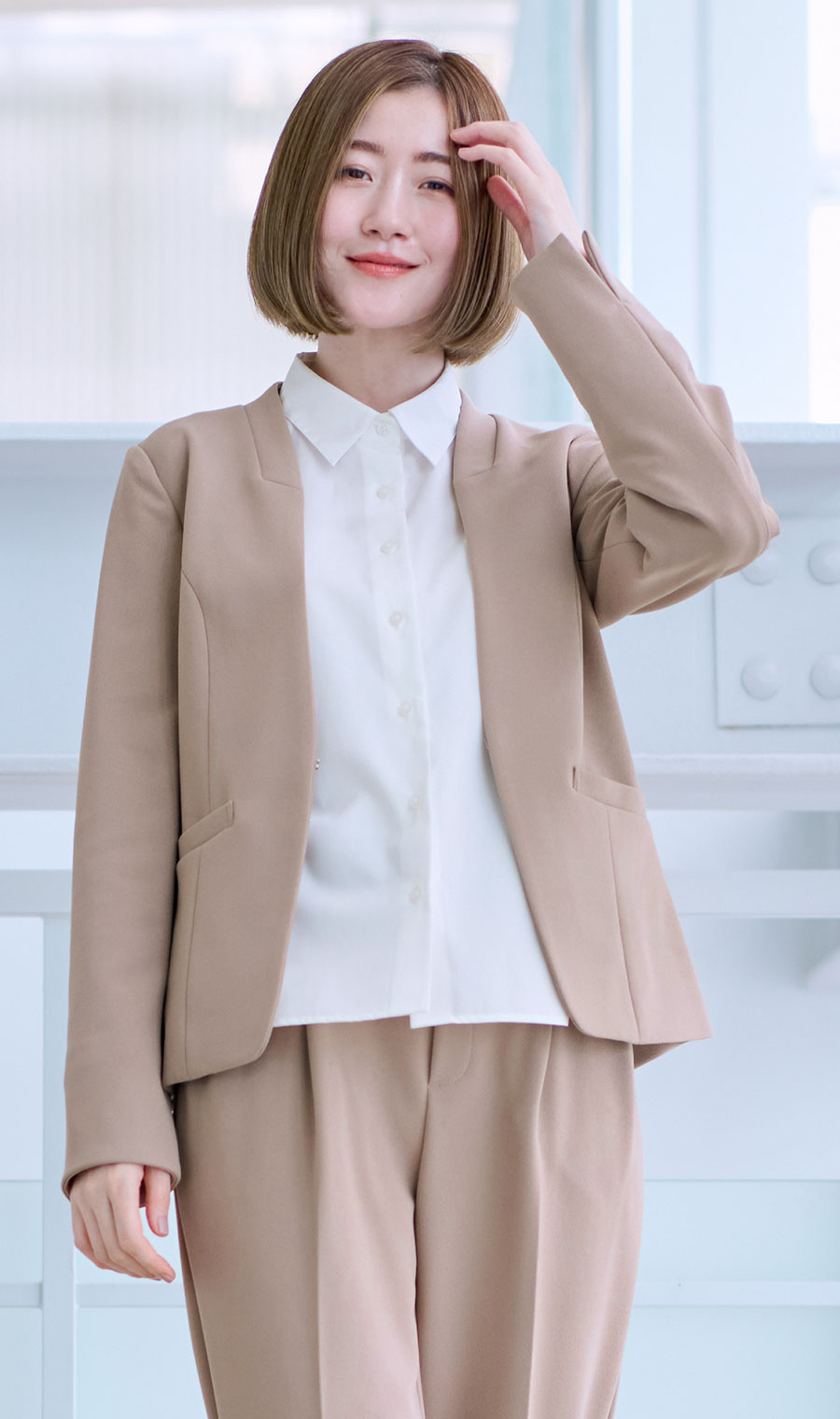 ★LAVANDA 新品　ベージュパンツ　M size ★ EMODA ヘムシェイプハイウエストパンツ（ベージュ