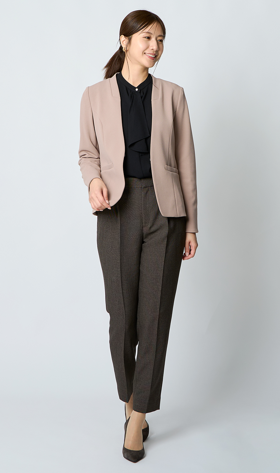 Vカラージャケット＋テーパードパンツセット【セット販売】【WEB限定】 ベージュ M