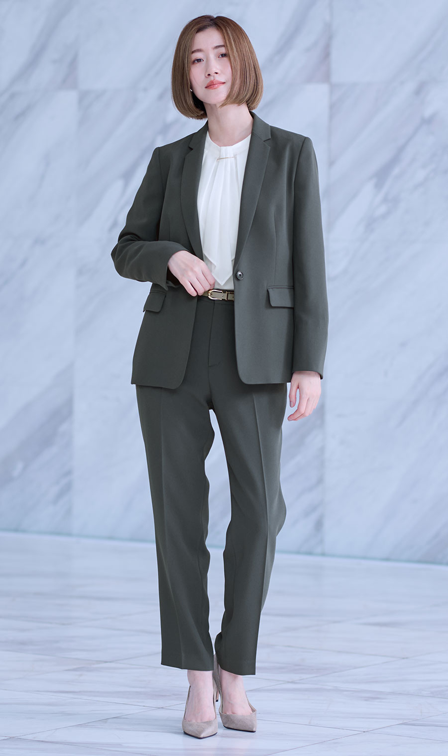 テーパードパンツ【セットアップ着用可】【裾上げ済み】 グレー 5号