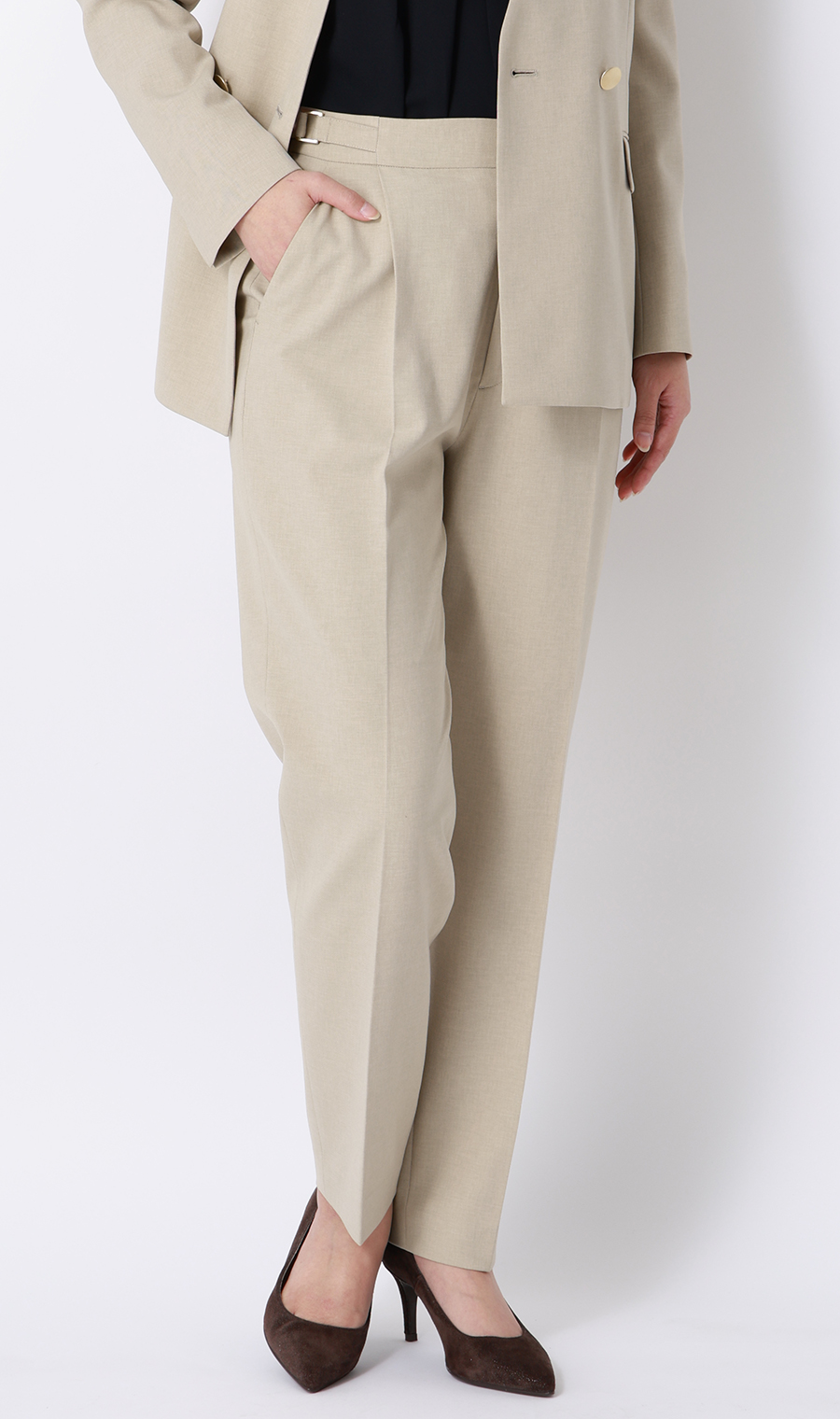 ウエストデザインテーパードパンツ【セットアップ着用可】【裾上げ済み】 ベージュ S