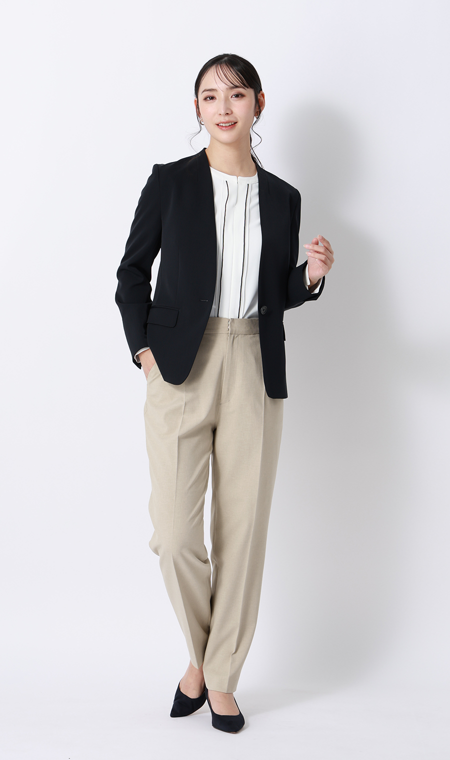 ウエストデザインテーパードパンツ【セットアップ着用可】【裾上げ済み】 ベージュ S