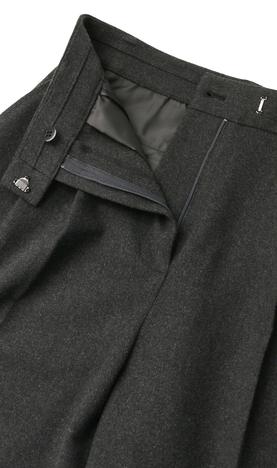 ツータックストレートパンツ《セットアップ着用可》《WEB限定》《裾上げ済み》 グレー系 S